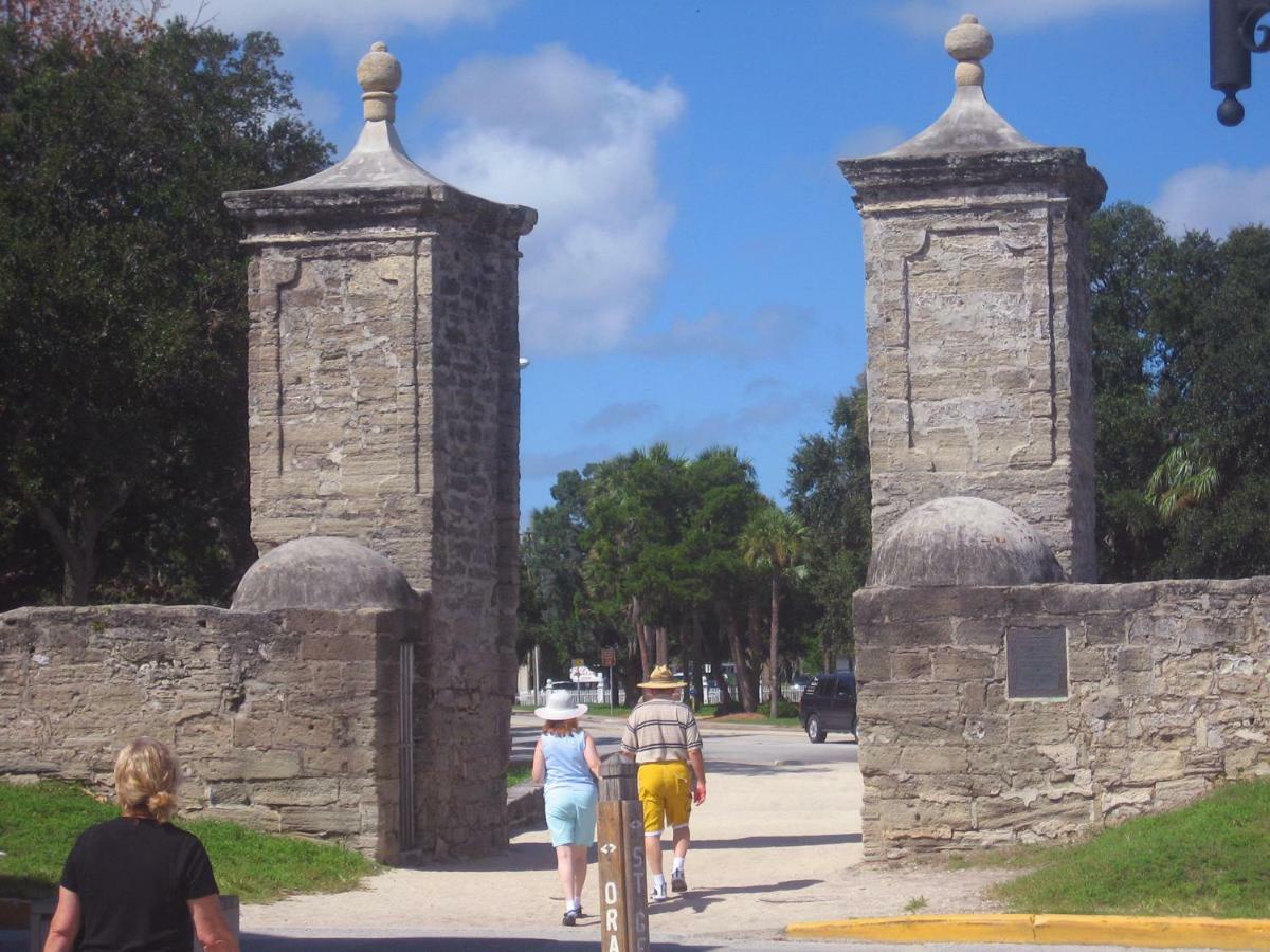Adorable Historic Downtown Apartment St. Augustine Buitenkant foto